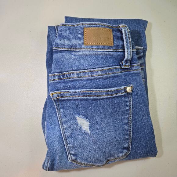 Judy Blue Mid Rise Distressed Raw Hem Skinny Fit Jeans Women's Size 0/24 - Picture 3 of 5
